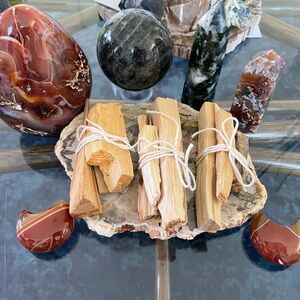 Natural Palo Santo Wood Bundles